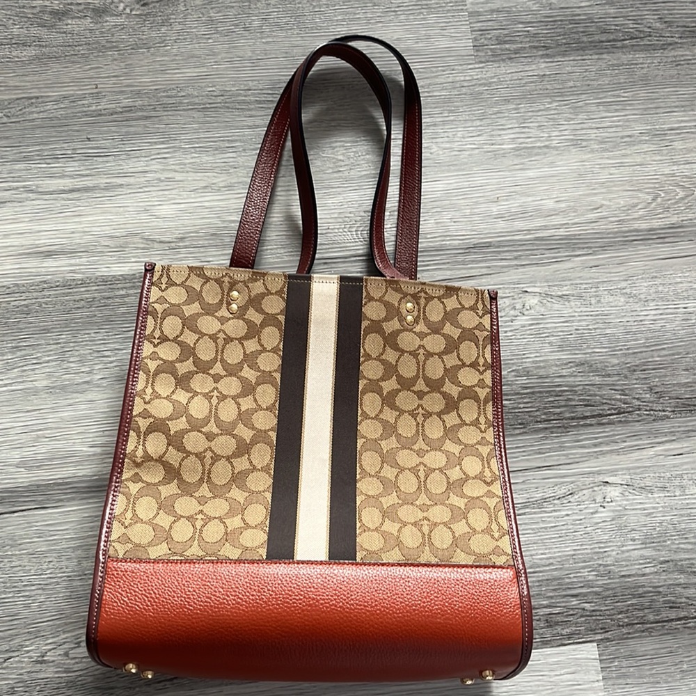 New without tag coach Tote bag - Picture 2 of 6